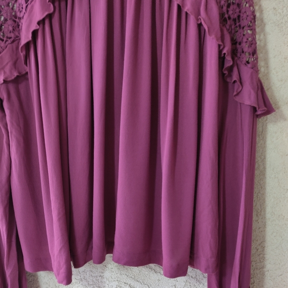 Free People Little Bit of Love Top Size Small - Picture 8 of 16